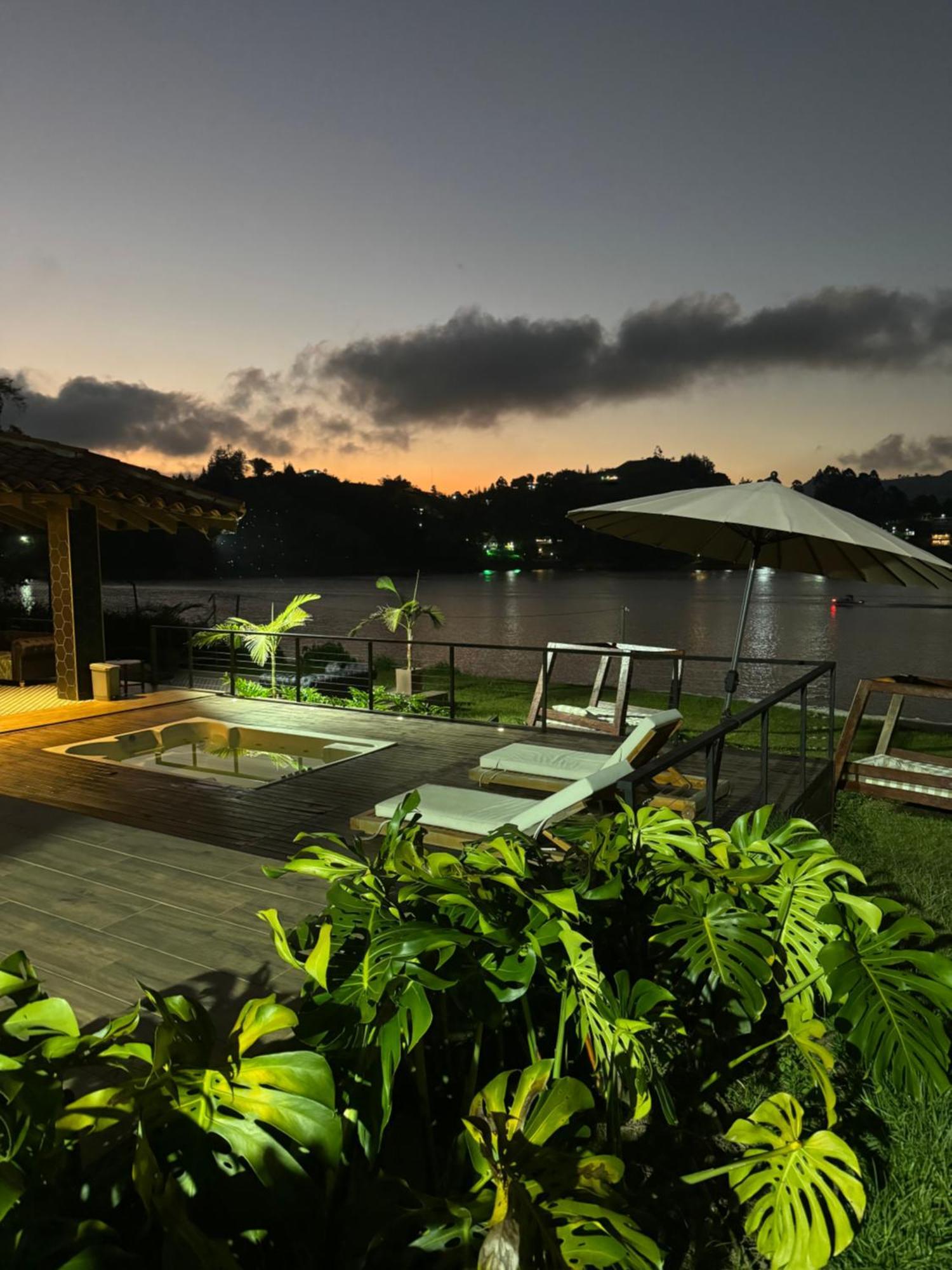 Botanico Hotel Boutique Guatape El Penol  エクステリア 写真